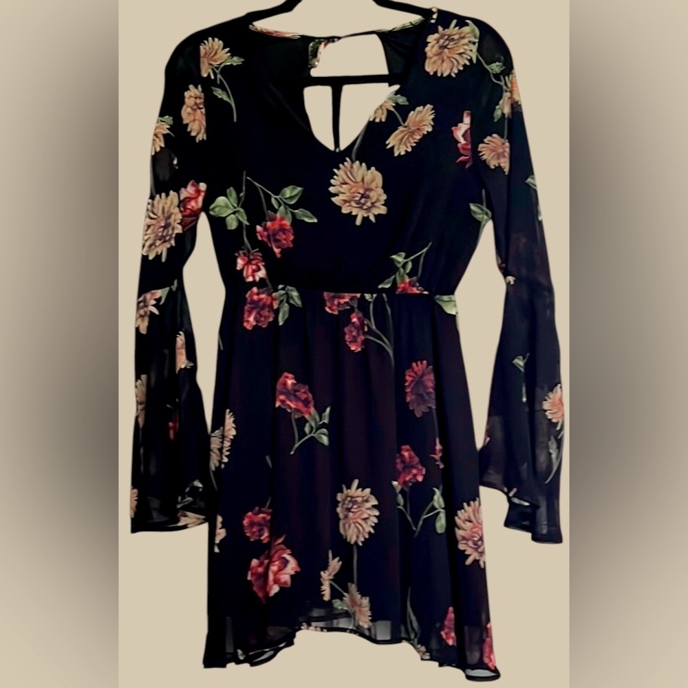 ALTAR’D STATE Black/Red/Green/Cream Floral Peasant Style Dress, Sz Small, GUC.